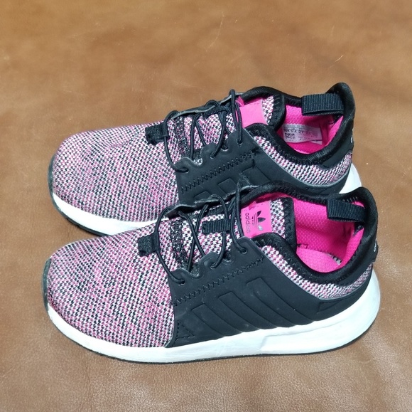 Shoes - Picture 2 of 4